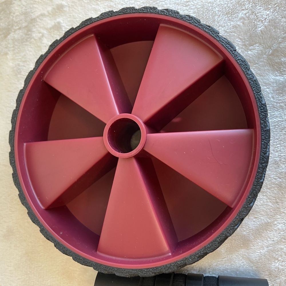 TKO Abs Wheel Core Trainer in Black and Red‎ - Picture 5 of 6